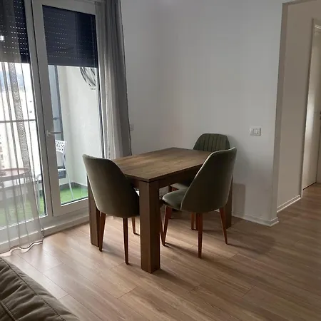 Lacasa - Kompleksi - Magnet Apartment *